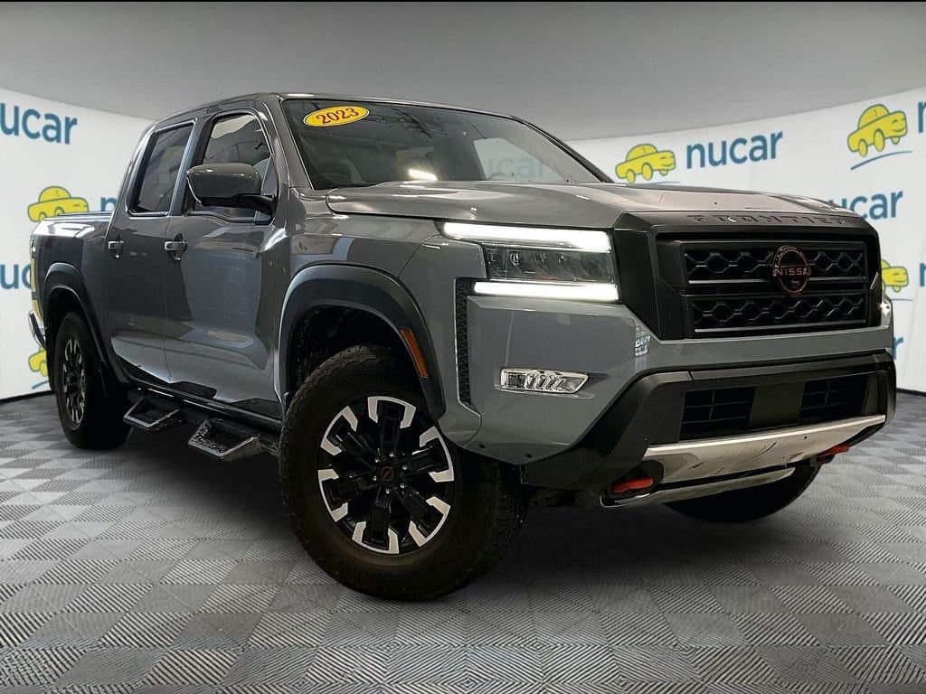 2023 Nissan Frontier PRO-4X — photo 1 of 31