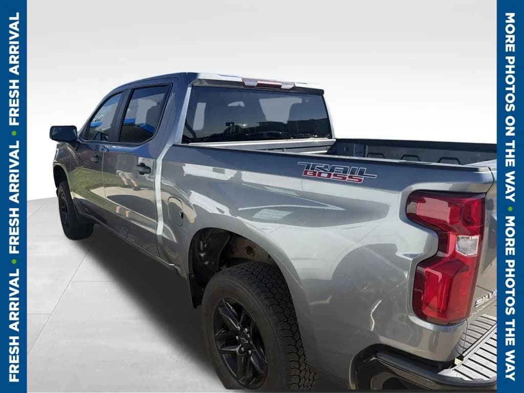2019 Chevrolet Silverado 1500 Custom Trail Boss — photo 1 of 5