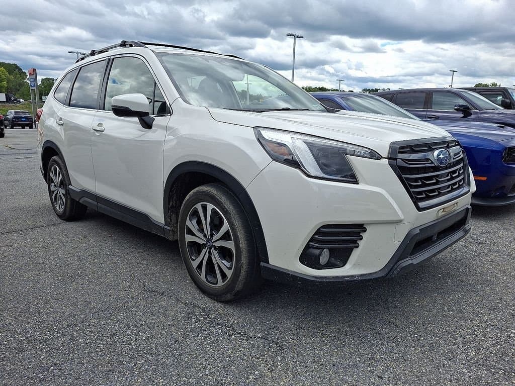 2023 Subaru Forester Limited — photo 1 of 20