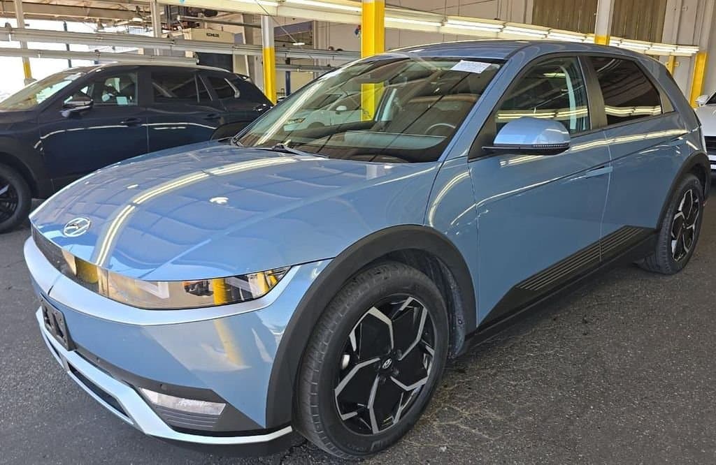 2024 Hyundai IONIQ 5 SEL — photo 1 of 8