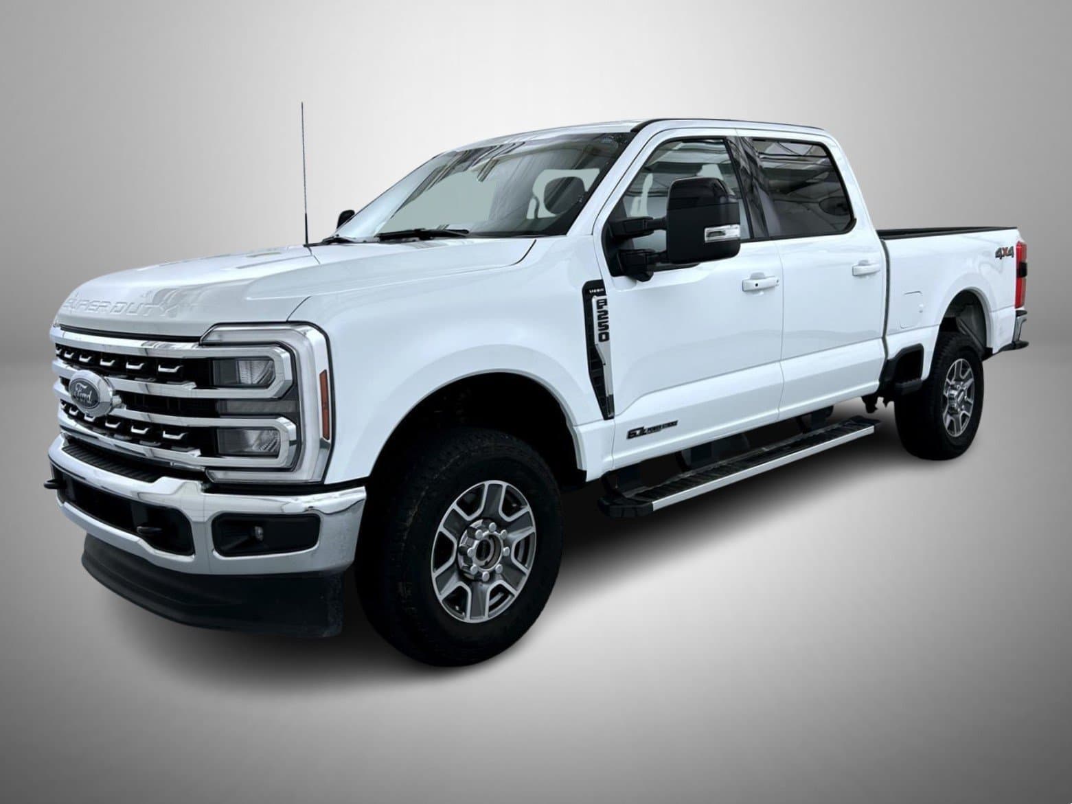 2026 Ford Super Duty F-250 SRW LARIAT — photo 1 of 26
