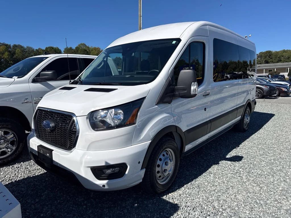 2024 Ford Transit Passenger Wagon XLT — photo 1 of 5
