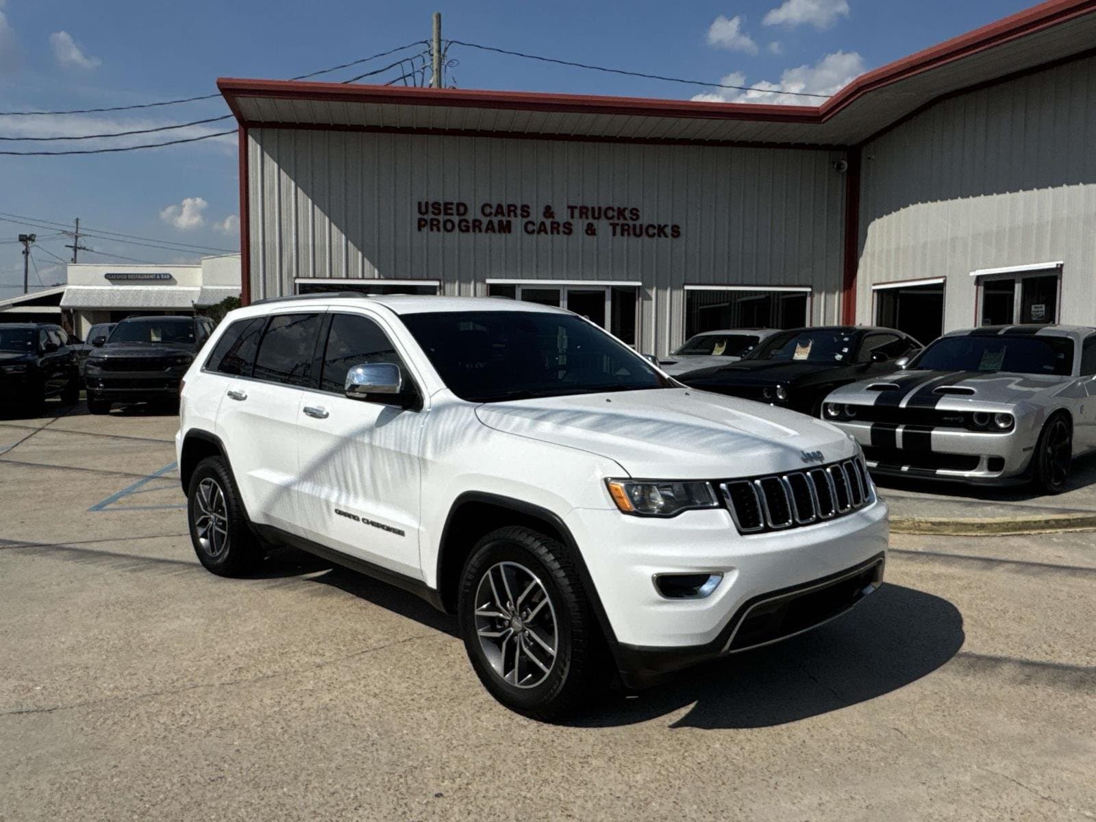 2018 Jeep Grand Cherokee Limited — photo 1 of 27