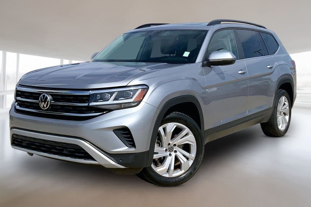 2021 Volkswagen Atlas 3.6L V6 SE w/Technology — photo 1 of 35