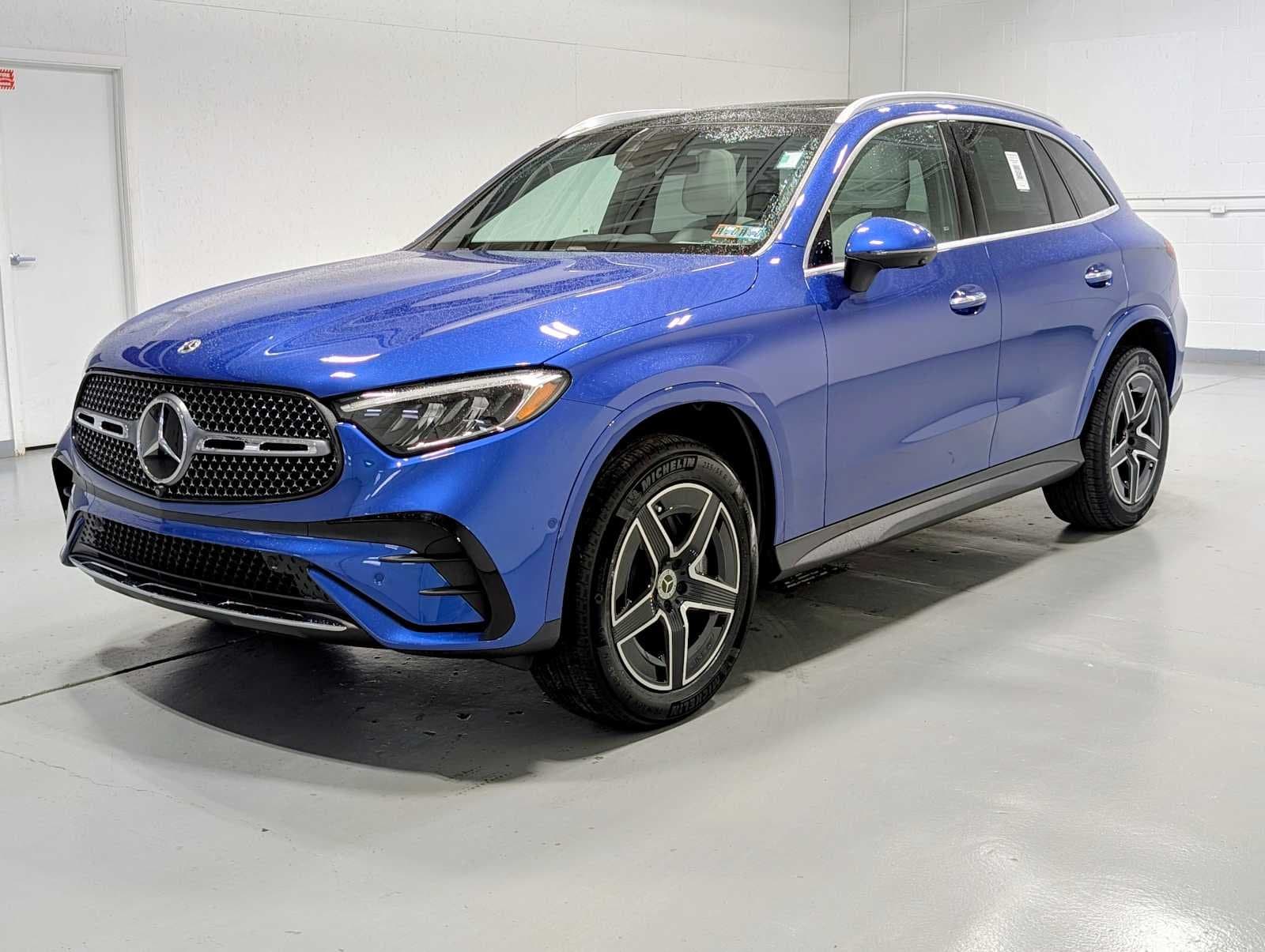 2026 Mercedes-Benz GLC GLC 300 — photo 1 of 38