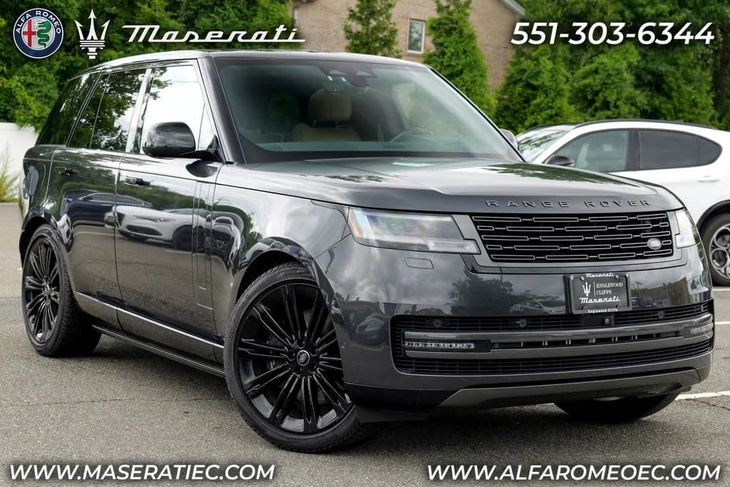2024 Land Rover Range Rover SE — photo 1 of 63