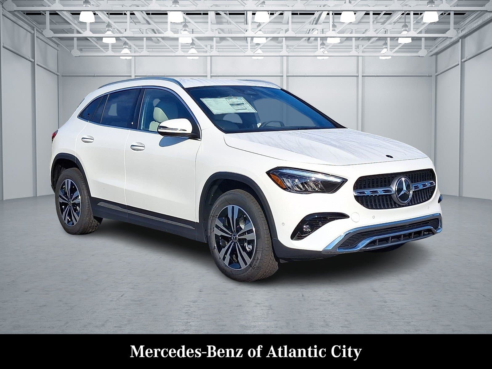 2026 Mercedes-Benz GLA GLA 250 — photo 1 of 17