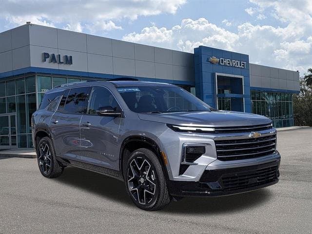 2025 Chevrolet Traverse High Country — photo 1 of 27