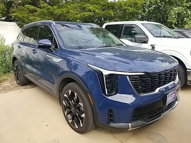 2026 Kia Sorento EX — photo 1 of 23