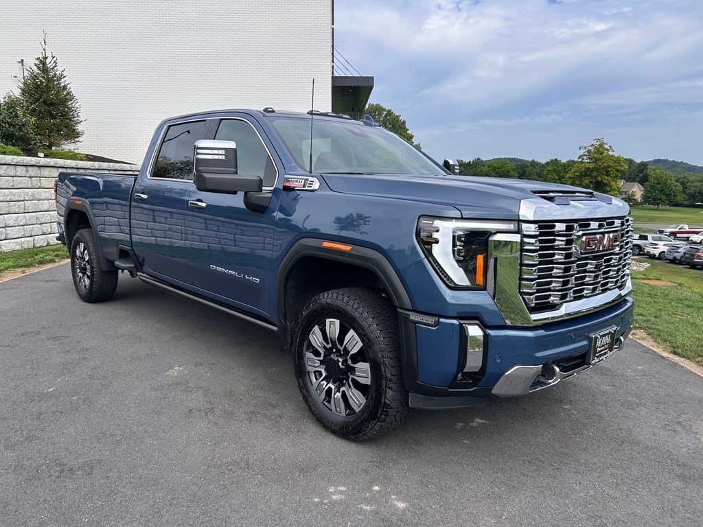 2024 GMC Sierra 3500 HD Denali — photo 1 of 45