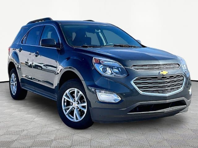 2017 Chevrolet Equinox LT — photo 1 of 7