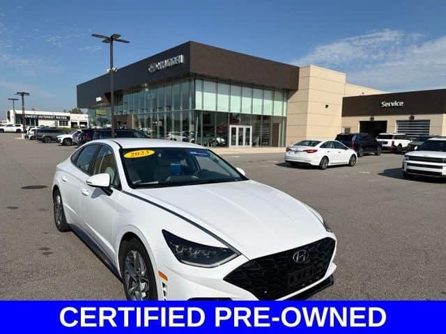 2023 Hyundai Sonata SEL — photo 1 of 44