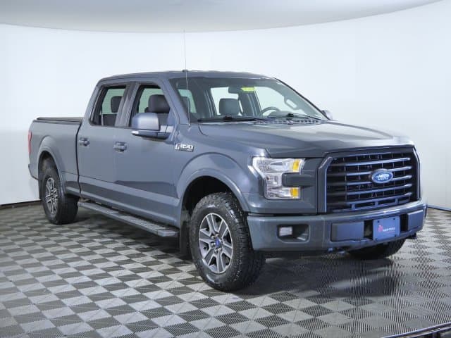 2017 Ford F-150 XLT — photo 1 of 33