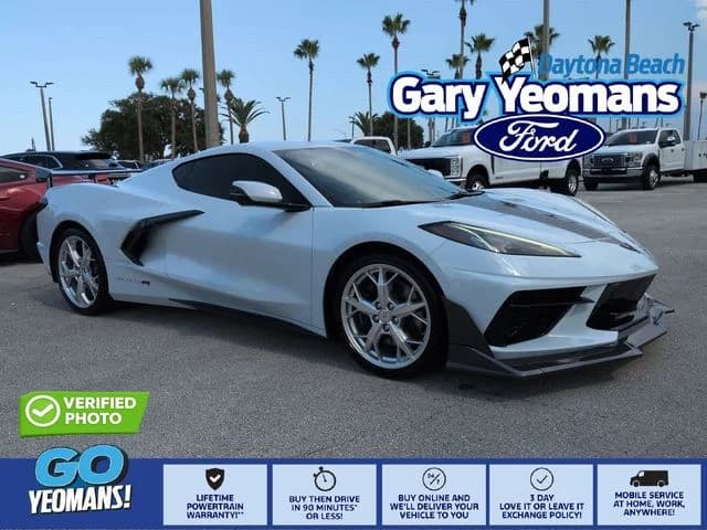 2024 Chevrolet Corvette Stingray — photo 1 of 27