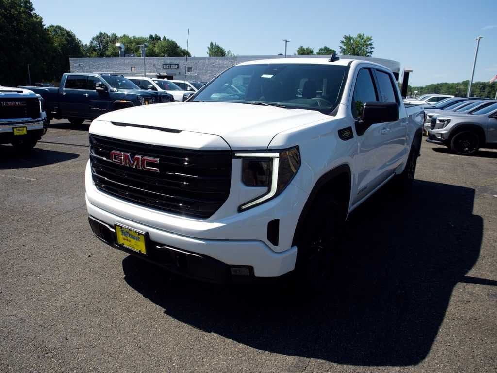 2026 GMC Sierra 1500 Elevation — photo 1 of 1