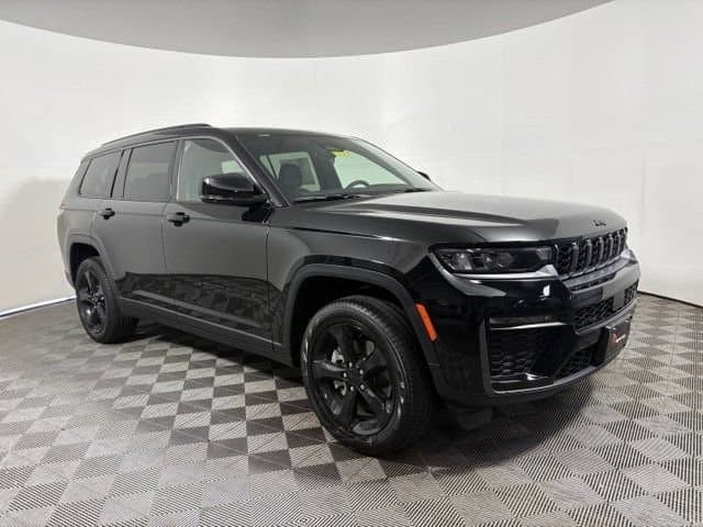 2026 Jeep Grand Cherokee L Limited — photo 1 of 33