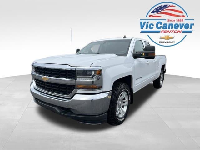 2018 Chevrolet Silverado 1500 LT — photo 1 of 14