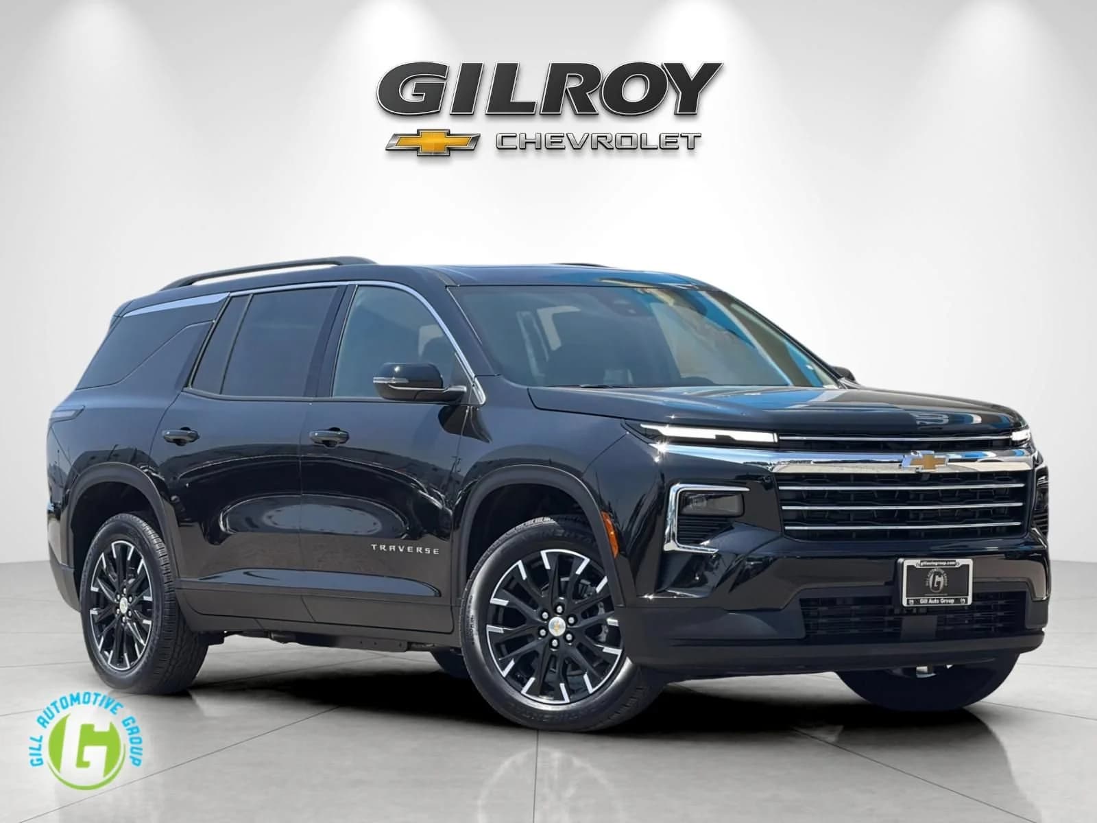 2026 Chevrolet Traverse LT — photo 1 of 27