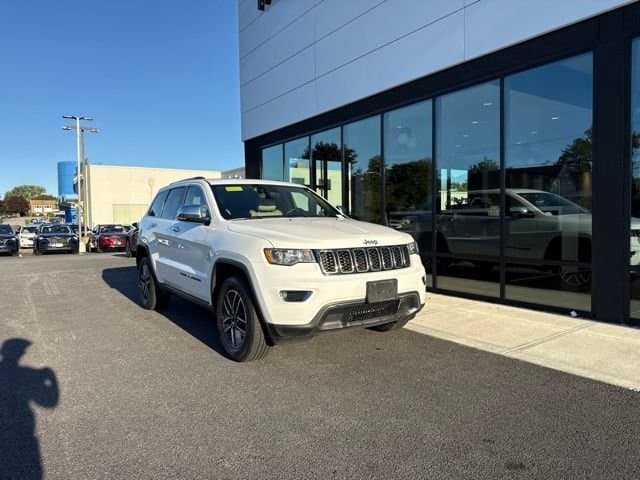 2019 Jeep Grand Cherokee Limited — photo 1 of 27
