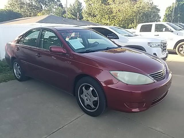 2005 Toyota Camry STD — photo 1 of 33