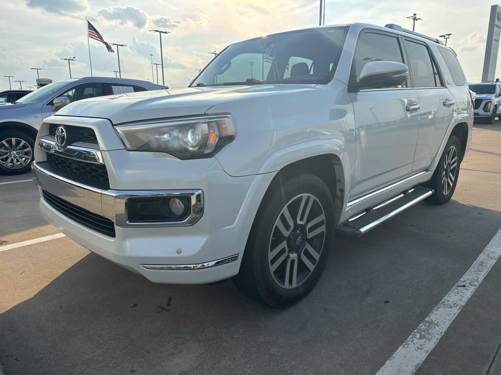 2018 Toyota 4Runner Limited — photo 1 of 11