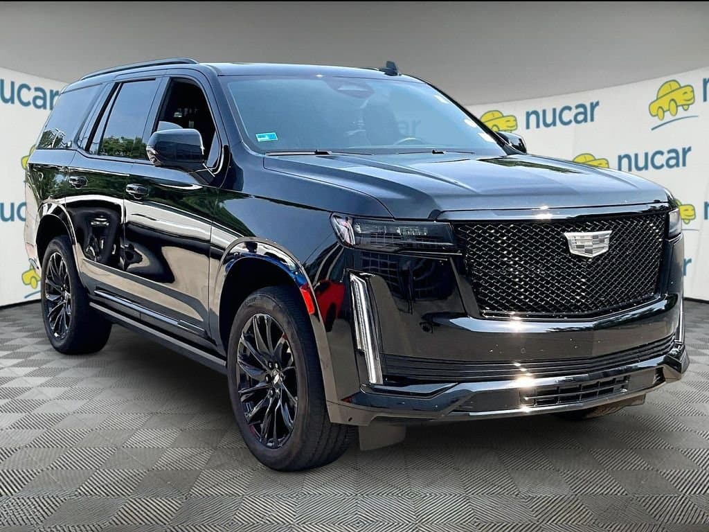 2024 Cadillac Escalade Sport Platinum — photo 1 of 16