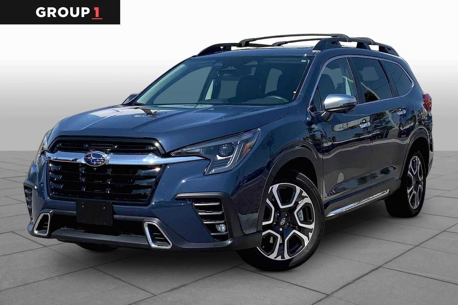 2023 Subaru Ascent Touring — photo 1 of 30