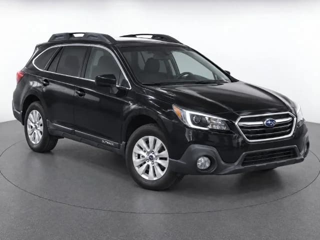 2019 Subaru Outback Premium — photo 1 of 8