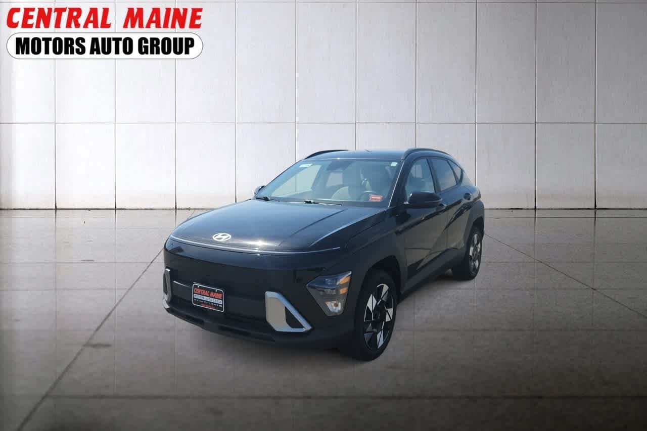 2025 Hyundai Kona SEL — photo 1 of 22