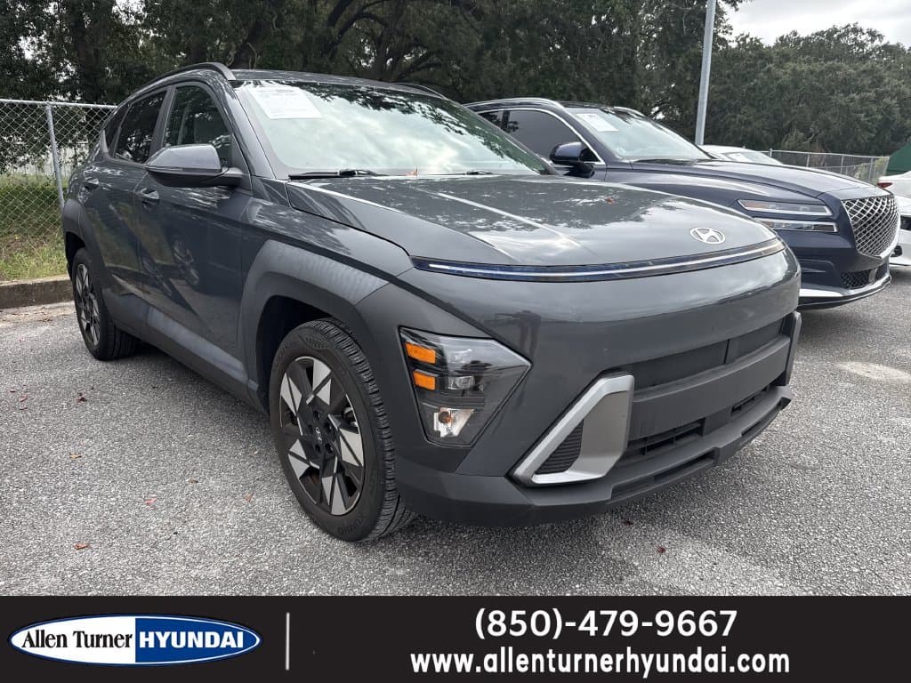 2024 Hyundai Kona SEL — photo 1 of 3