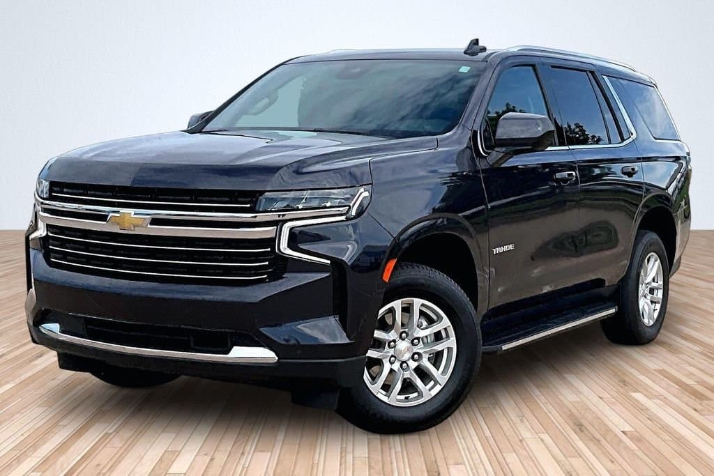 2024 Chevrolet Tahoe LT — photo 1 of 30