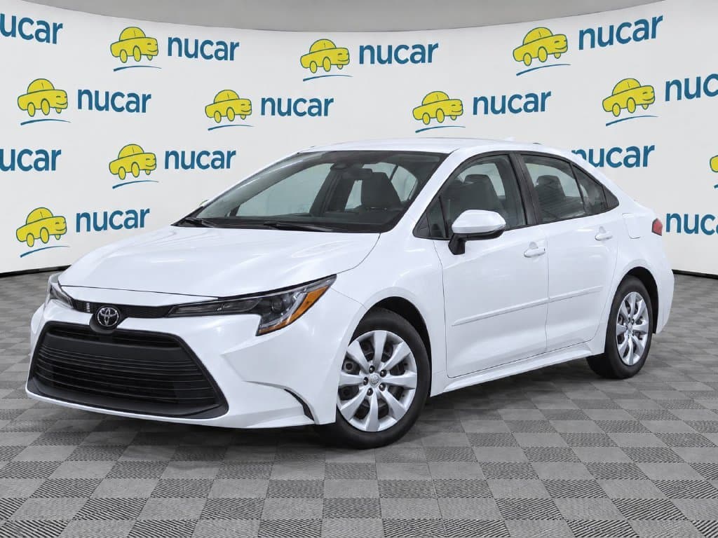 2024 Toyota Corolla LE — photo 1 of 29