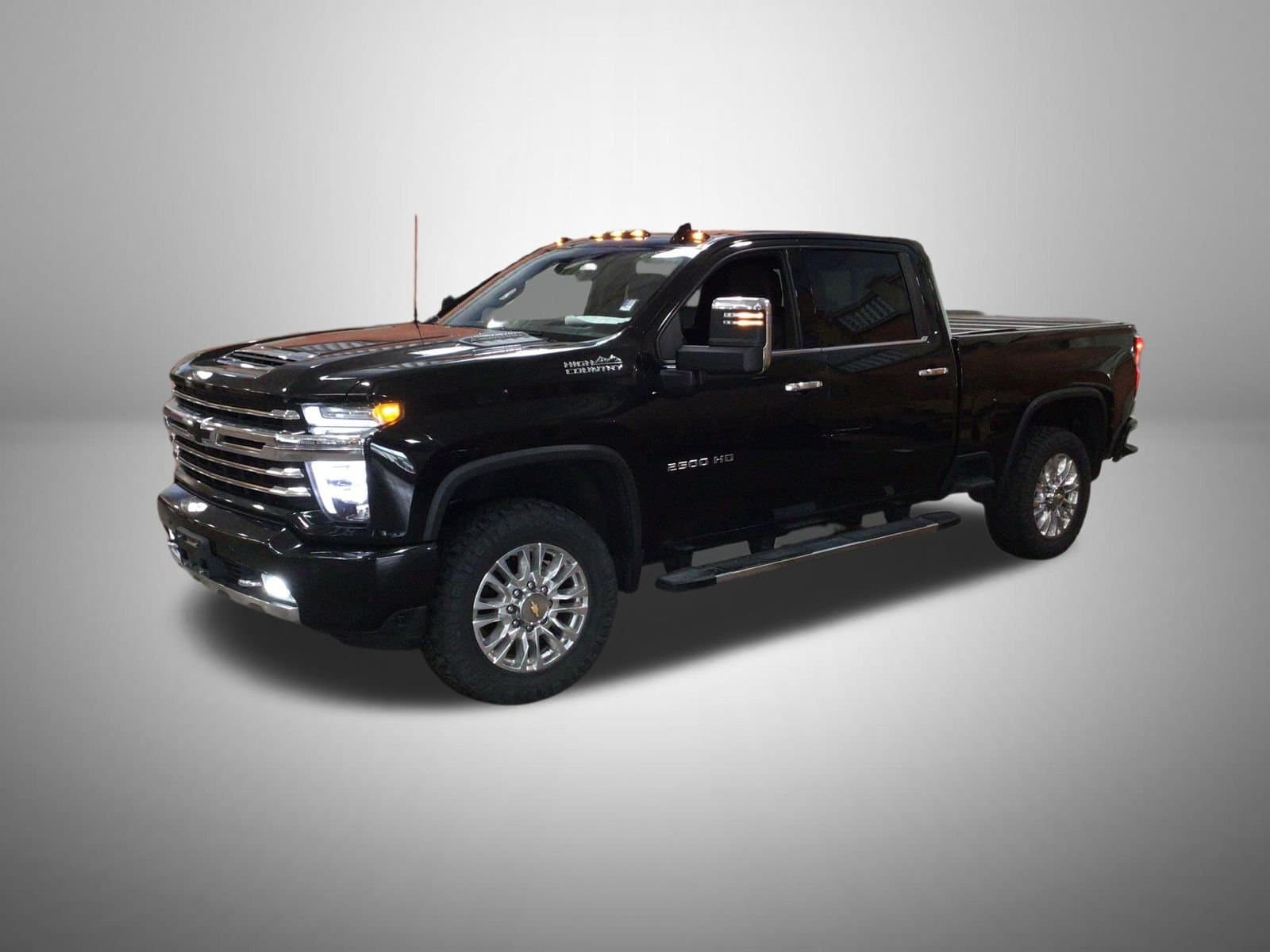 2022 Chevrolet Silverado 2500HD High Country — photo 1 of 4