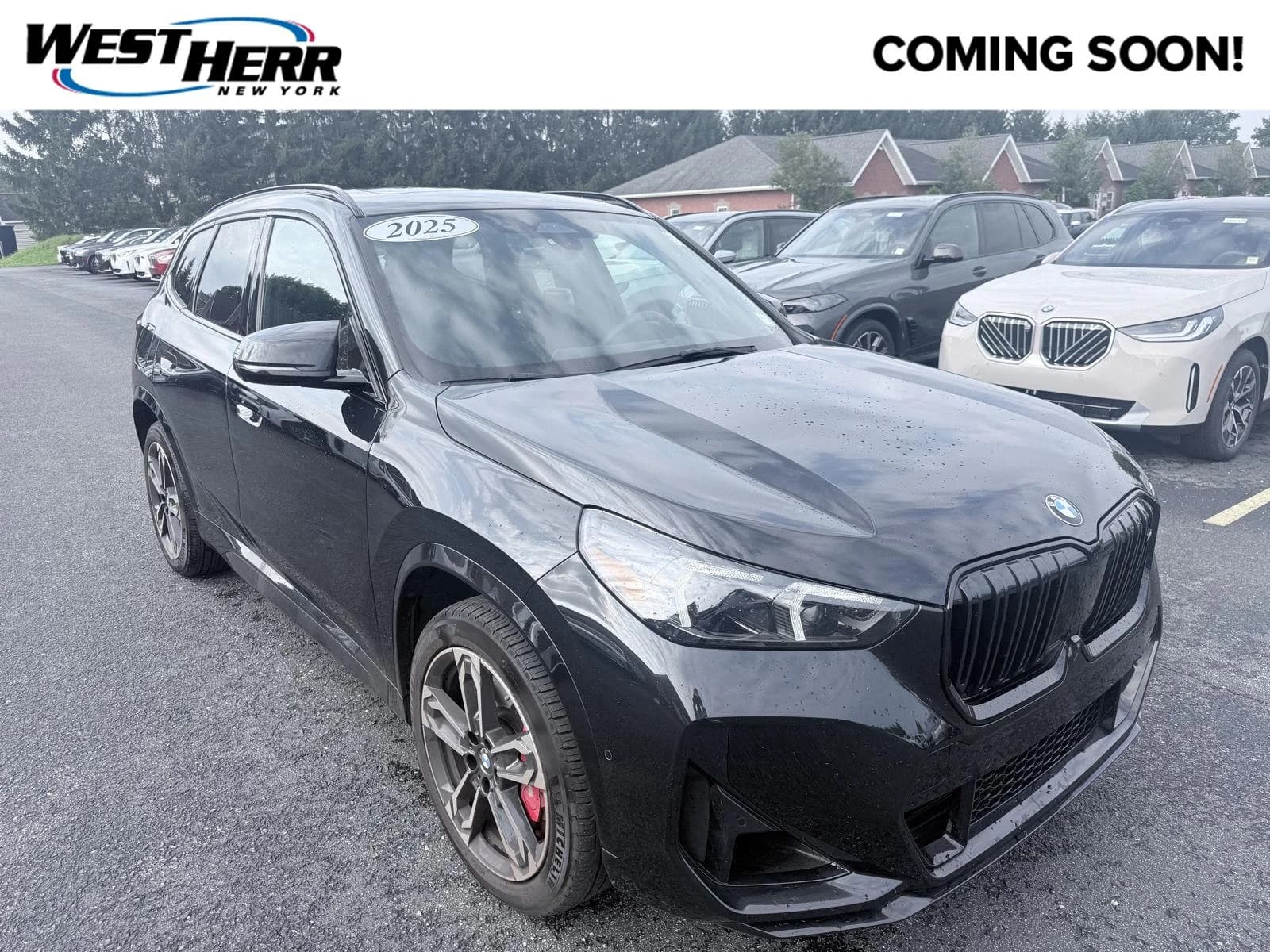 2025 BMW X1 M35i — photo 1 of 10