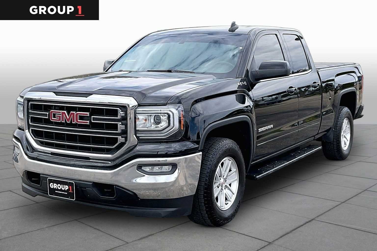2018 GMC Sierra 1500 SLE — photo 1 of 33