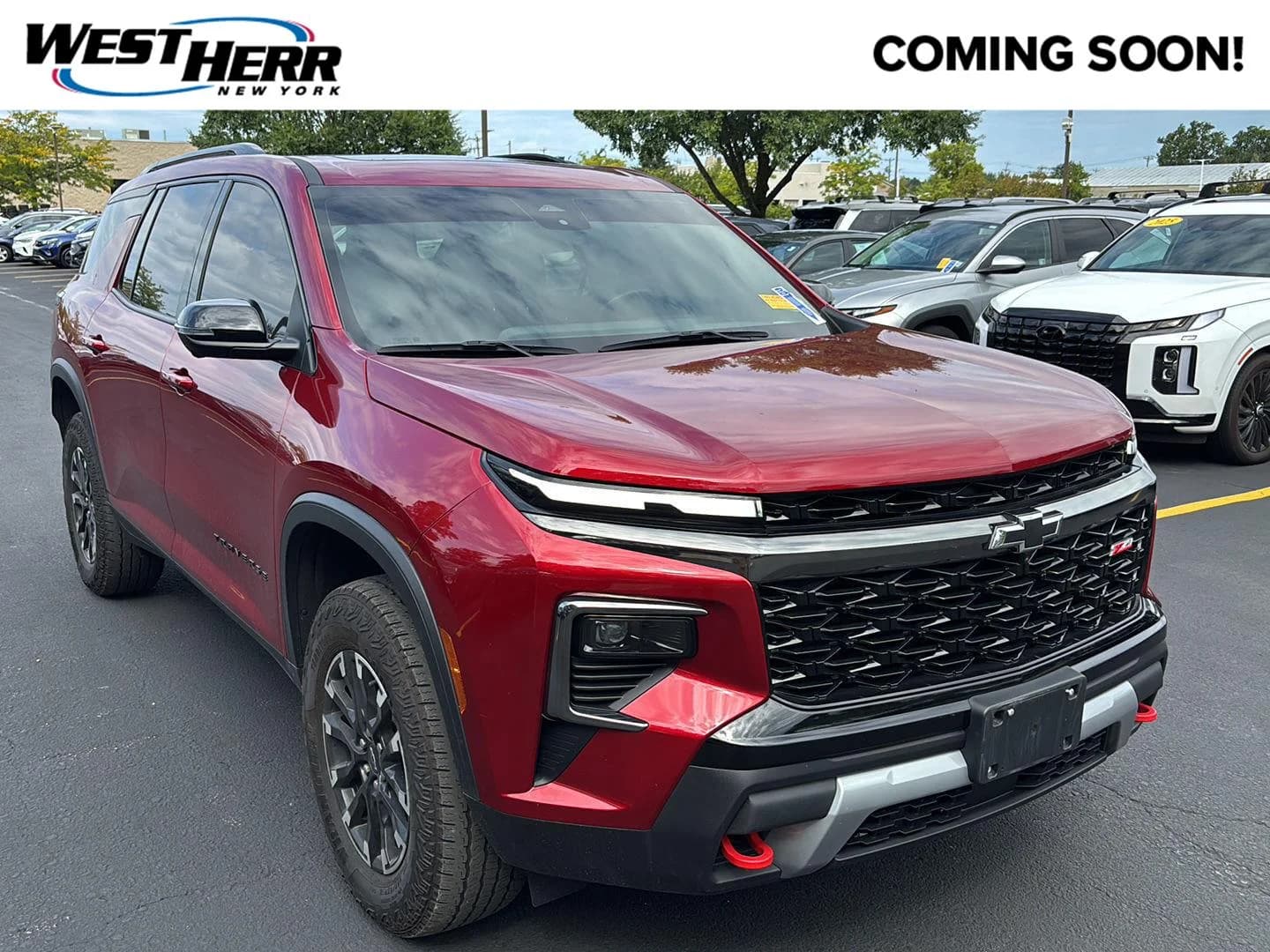 2025 Chevrolet Traverse AWD Z71 — photo 1 of 17