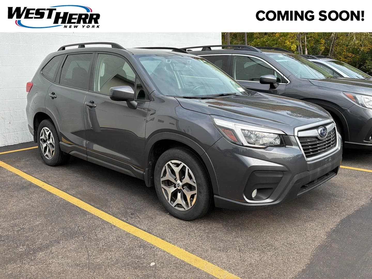 2021 Subaru Forester Premium — photo 1 of 14
