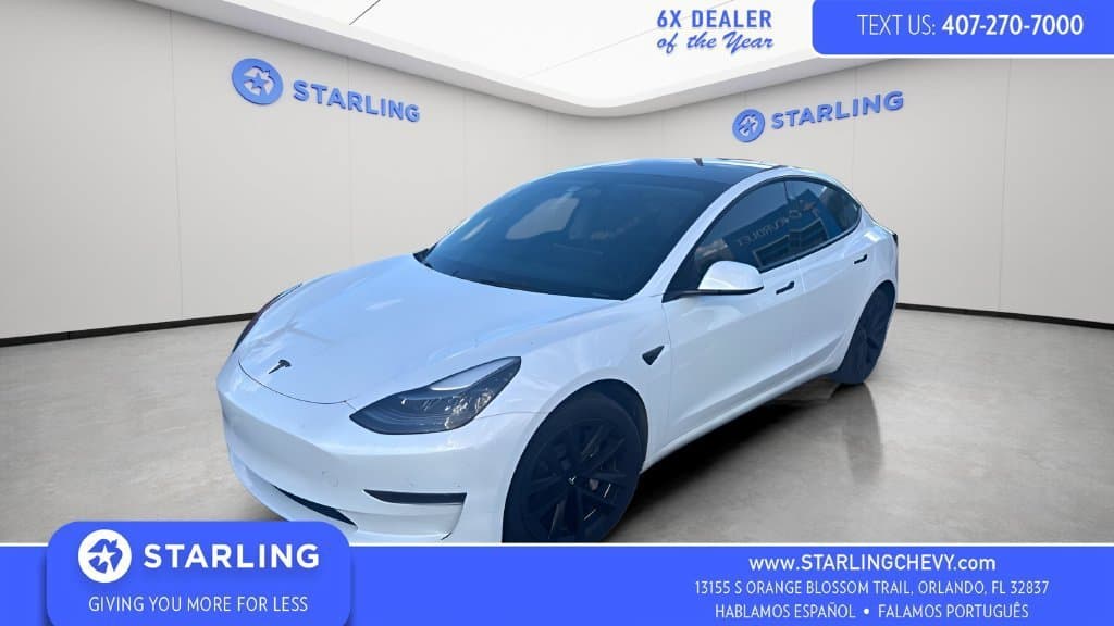 2023 Tesla Model 3 Base — photo 1 of 8