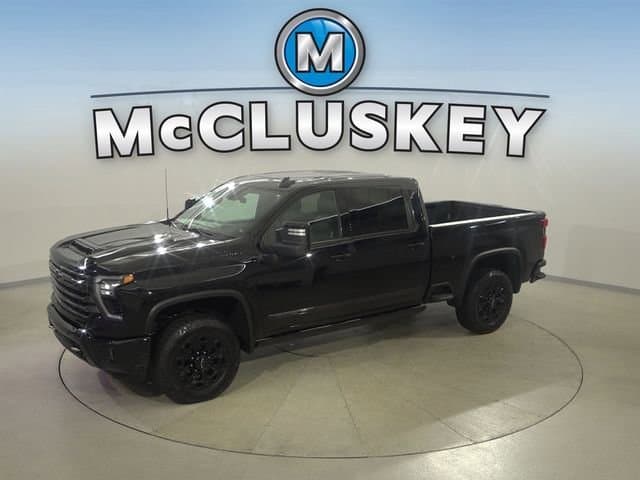 2024 Chevrolet Silverado 2500 HD High Country — photo 1 of 44