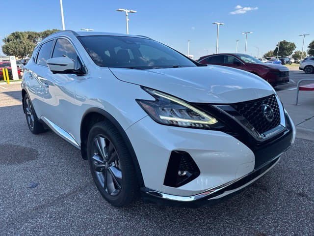 2021 Nissan Murano Platinum — photo 1 of 4