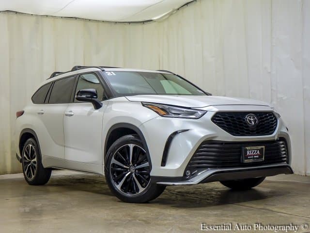 2021 Toyota Highlander XSE — photo 1 of 29