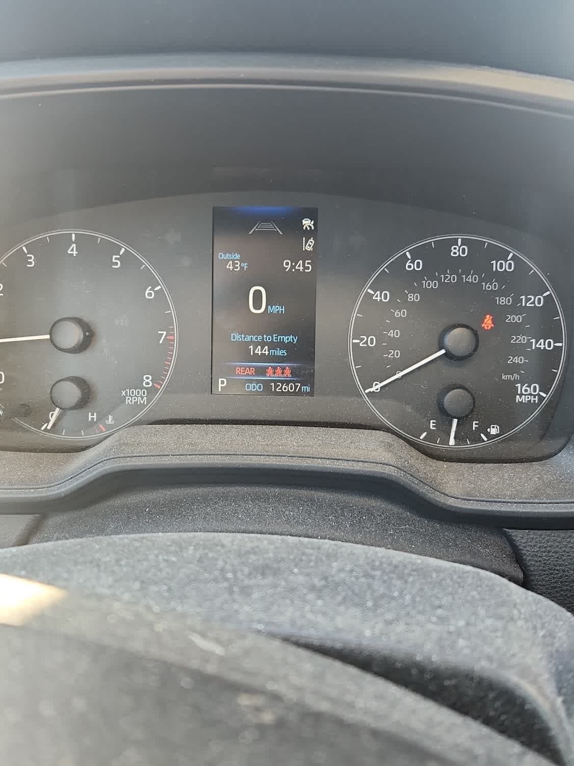 2024 Toyota Corolla LE — photo 1 of 5