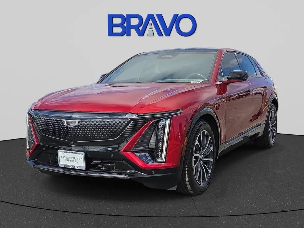 2024 Cadillac LYRIQ Sport — photo 1 of 20