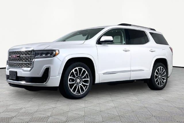 2020 GMC Acadia Denali — photo 1 of 15