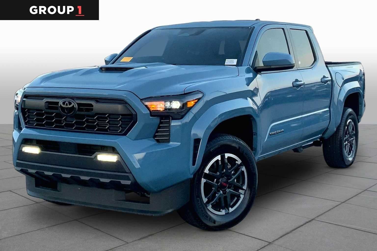 2026 Toyota Tacoma TRD Sport — photo 1 of 29