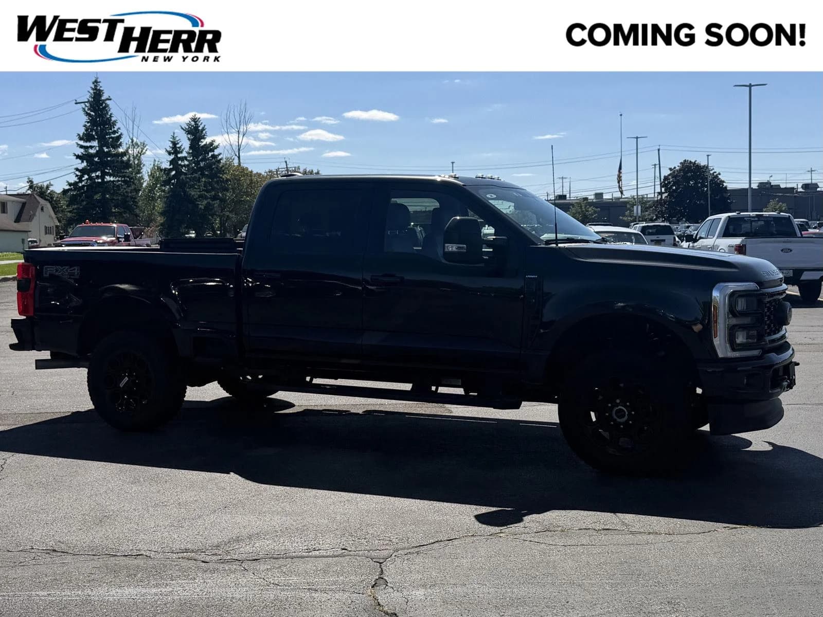 2025 Ford Super Duty F-250 SRW LARIAT — photo 1 of 9