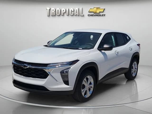 2026 Chevrolet Trax LS — photo 1 of 53