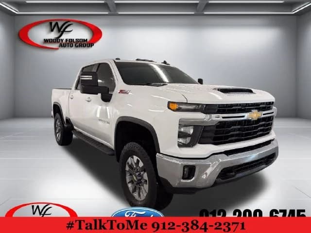 2024 Chevrolet Silverado 2500HD LT — photo 1 of 20