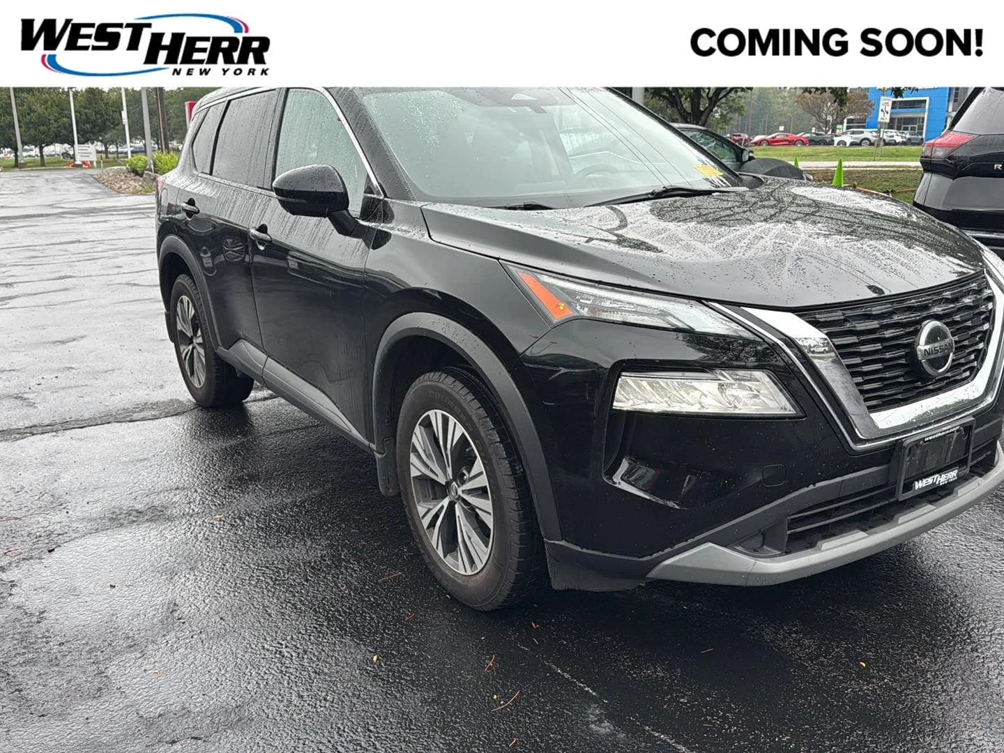 2021 Nissan Rogue SV — photo 1 of 21