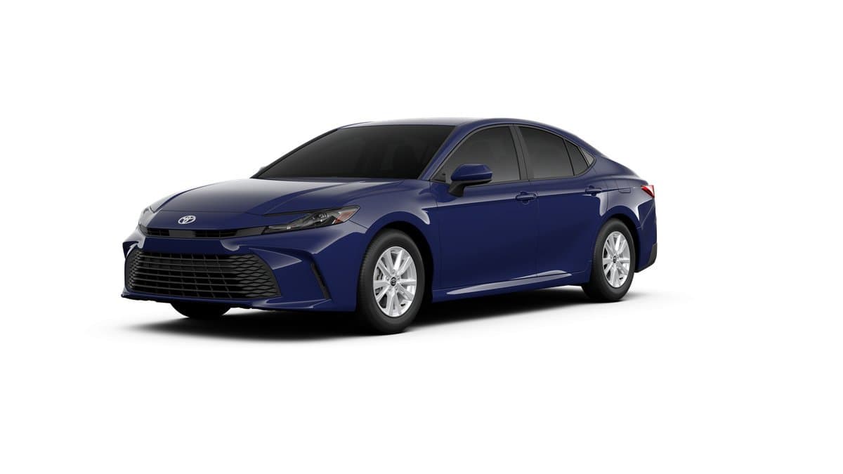 2026 Toyota Camry LE — photo 1 of 30